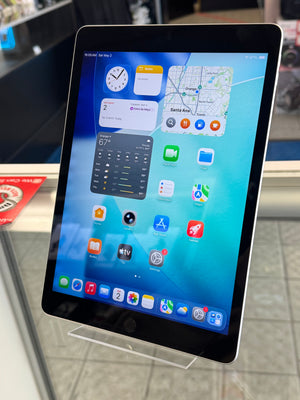 iPad 9th Gen 64GB WiFi Pre-owned