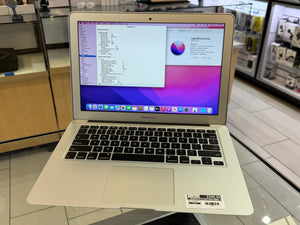 Macbook Air 13 2017 8GB 128GB Pre-owned