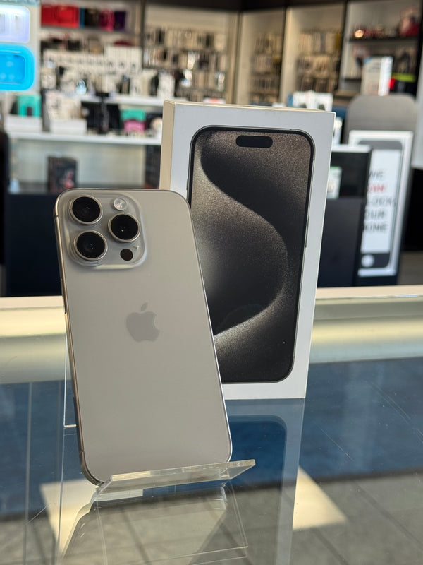 iPhone 15 Pro 128GB Unlocked Pre-owned