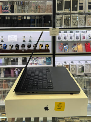MacBook Pro 14 M4 24GB 512GB