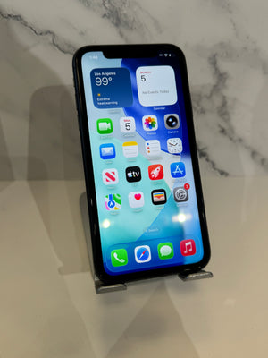 iPhone 11 128GB Unlocked Pre-owned