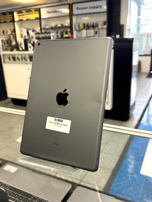 iPad 8th Gen 32GB WiFi Pre-owned