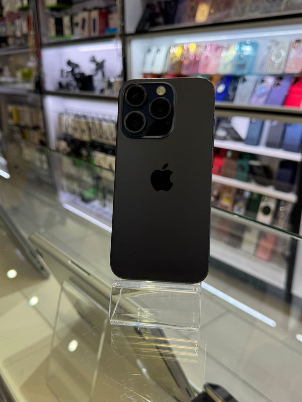 iPhone 15 Pro 128GB Unlocked Pre-owned