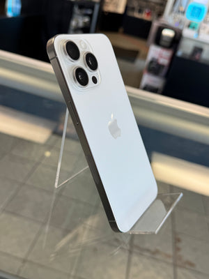 iPhone 15 Pro Max 256GB Unlocked Pre-owned