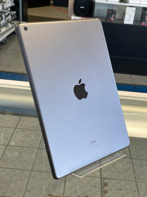 iPad 8th Gen 128GB WiFi Pre-owned