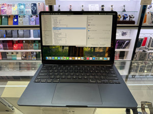 Macbook Air 13 M3 2024 16GB 512GB Pre-owned
