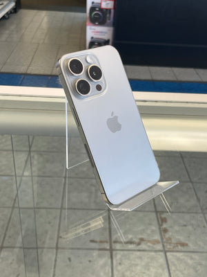 iPhone 15 Pro 128GB Unlocked Pre-owned