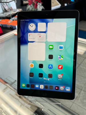 iPad 8th Gen 32GB WiFi Pre-Owned