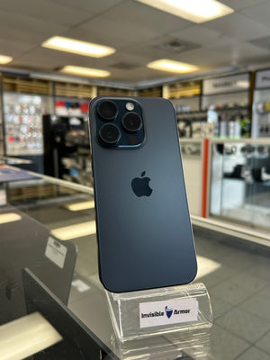 iPhone 15 Pro 256GB Unlocked Pre-owned