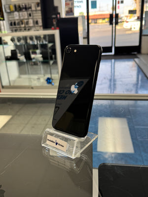 iPhone SE 2020 128GB Unlocked Pre-owned