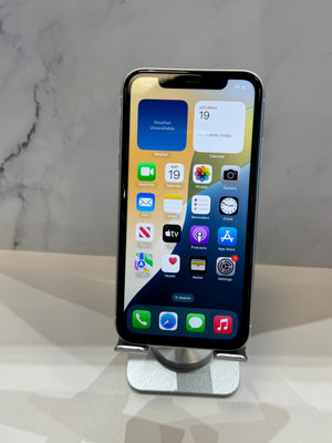 iPhone 11 128GB Unlocked Pre-owned