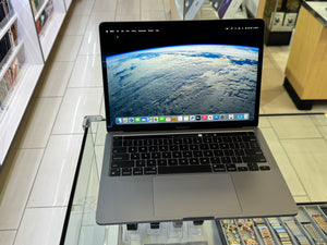 Macbook Pro 13 M1 8GB 256GB Pre-owned