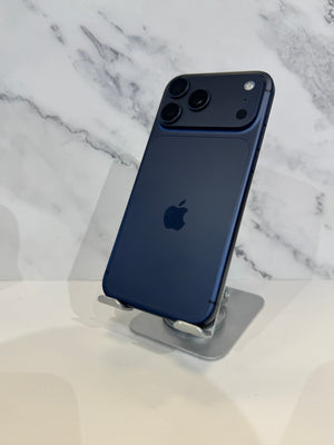iPhone 17 Pro Max 256GB Unlocked Pre-owned