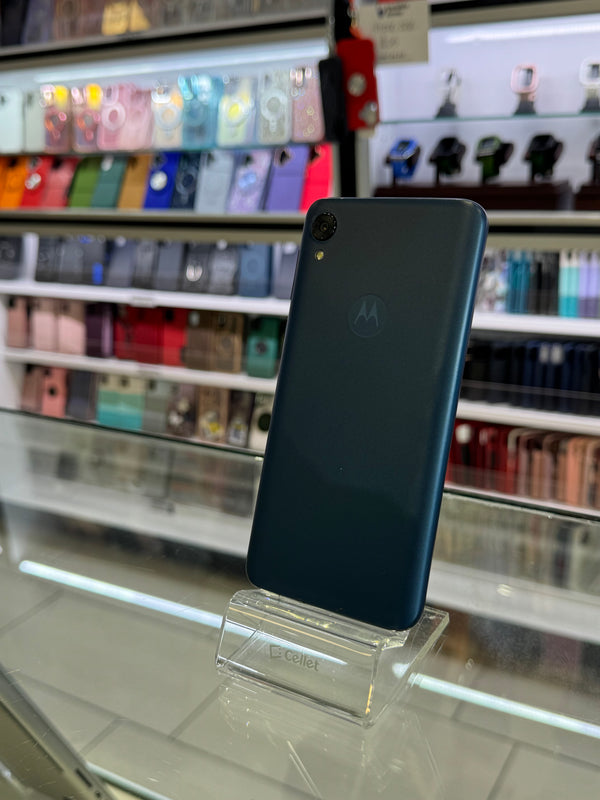 Moto E 32GB Metro PCS Pre-owned