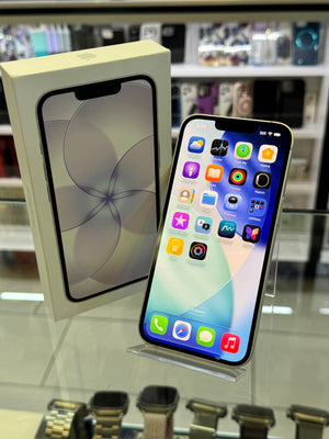 iPhone 17e 256GB Unlocked Pre-owned