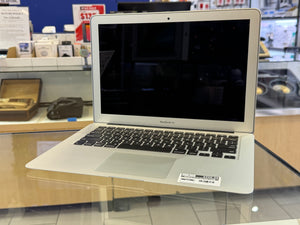 Macbook Air 13 2017 8GB 128GB Pre-owned
