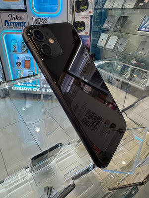 iPhone 11 64GB AT&T Pre-owned